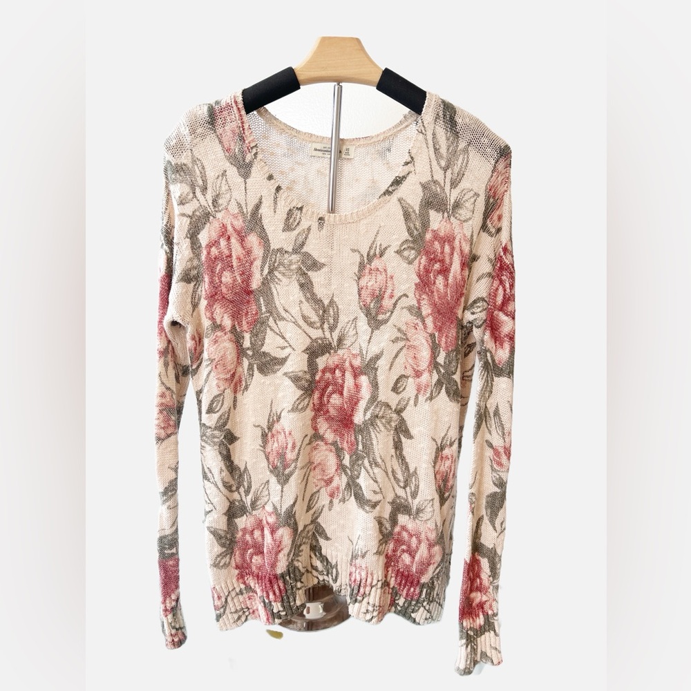 Abercrombie and Fitch sweater